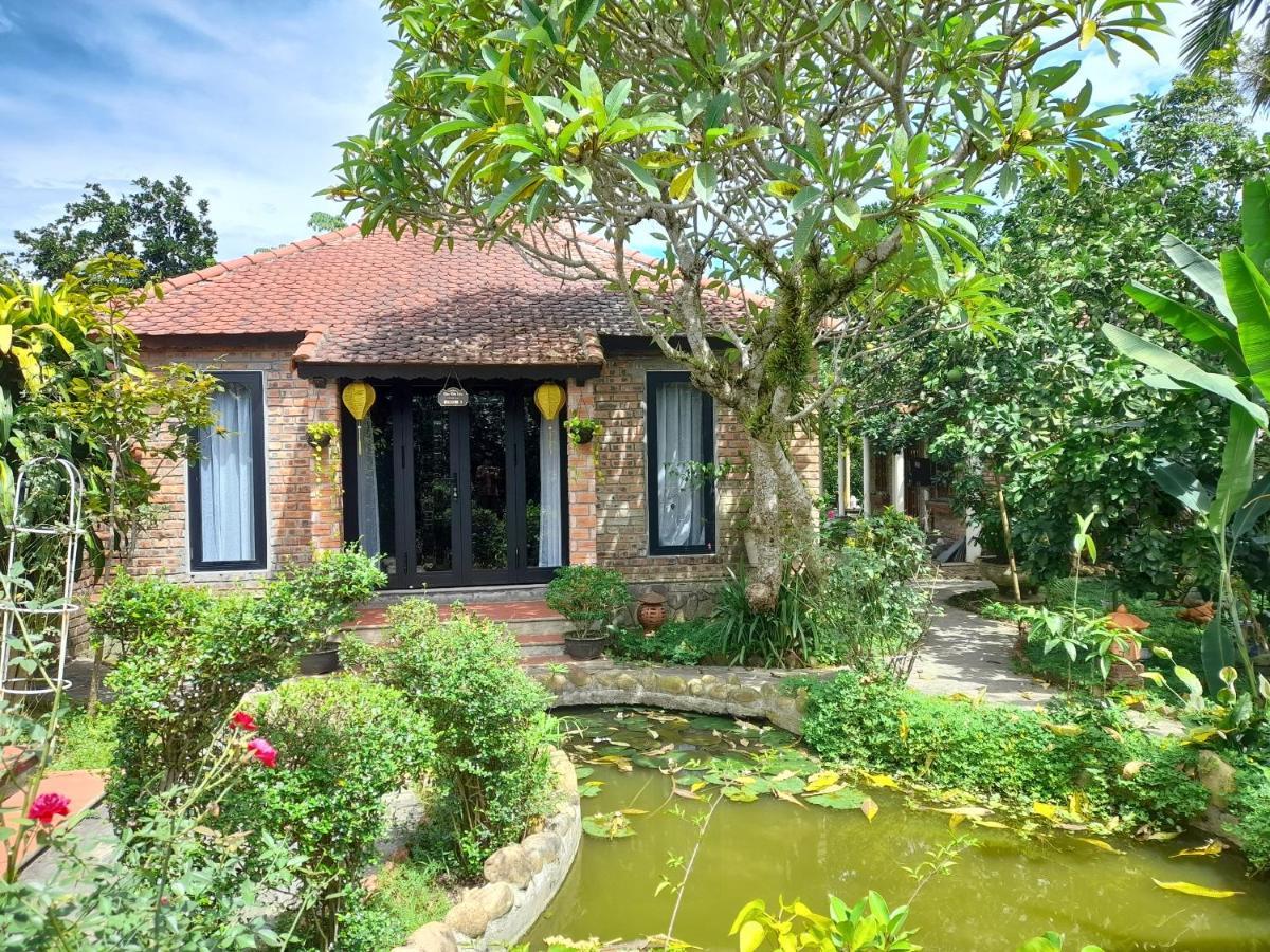 Tam Tinh Vien Homestay Hué Eksteriør billede