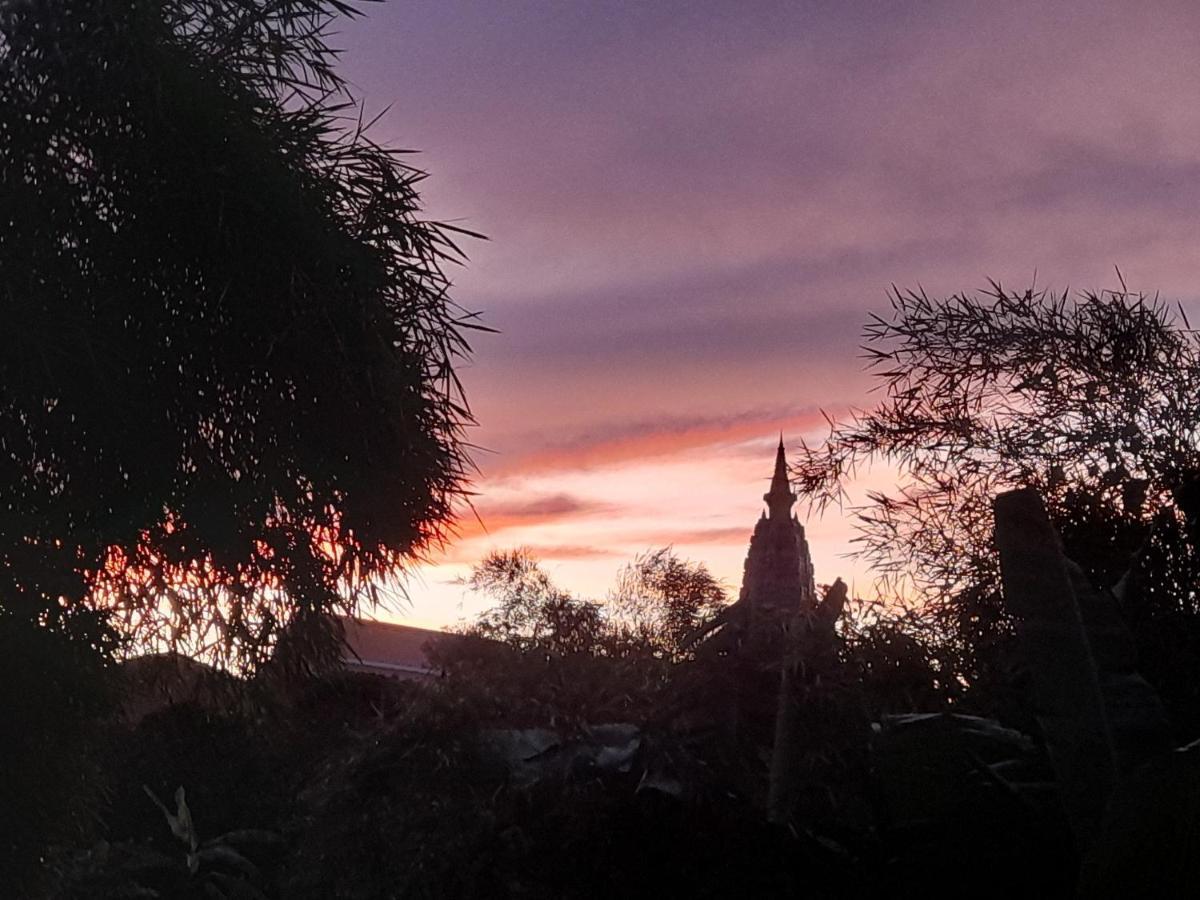 Tam Tinh Vien Homestay Hué Eksteriør billede