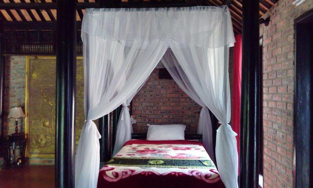 Tam Tinh Vien Homestay Hué Eksteriør billede
