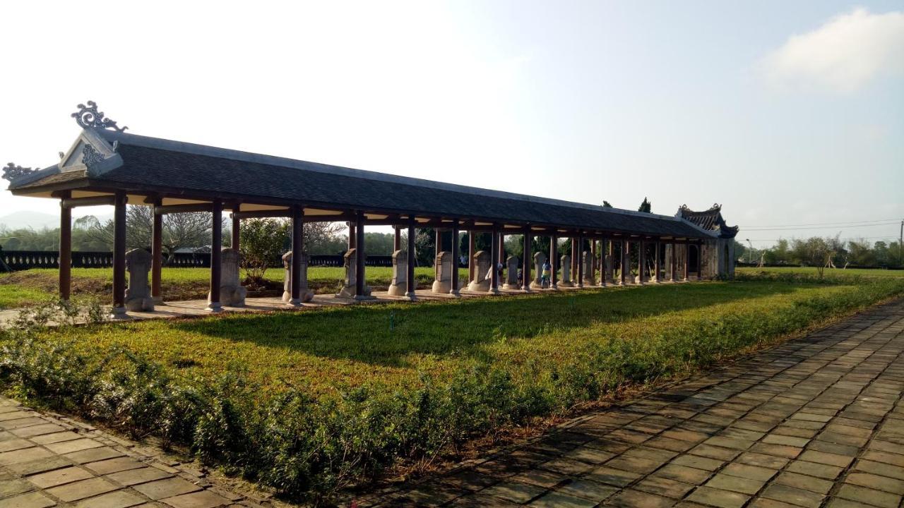 Tam Tinh Vien Homestay Hué Eksteriør billede