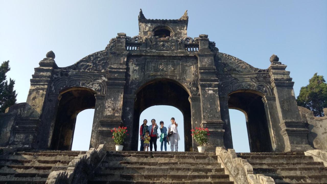 Tam Tinh Vien Homestay Hué Eksteriør billede